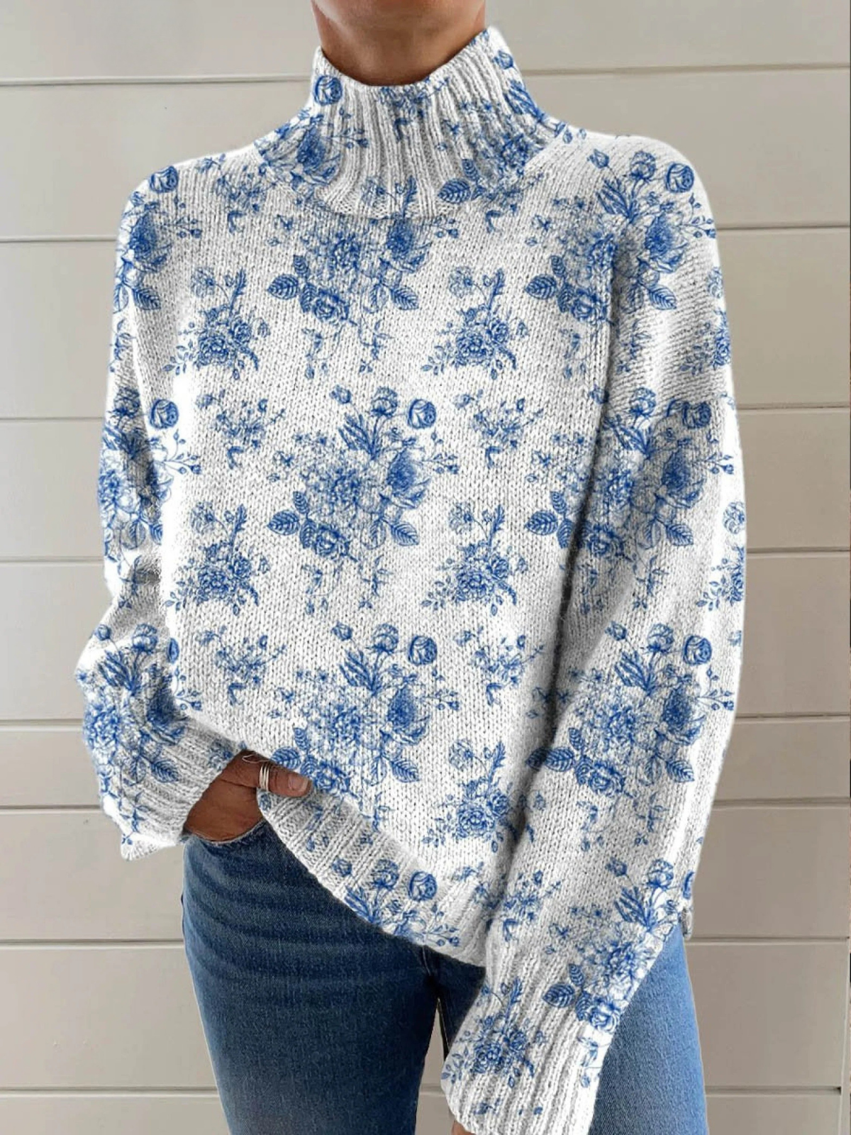 Catherine – Floral Print Turtleneck Sweater