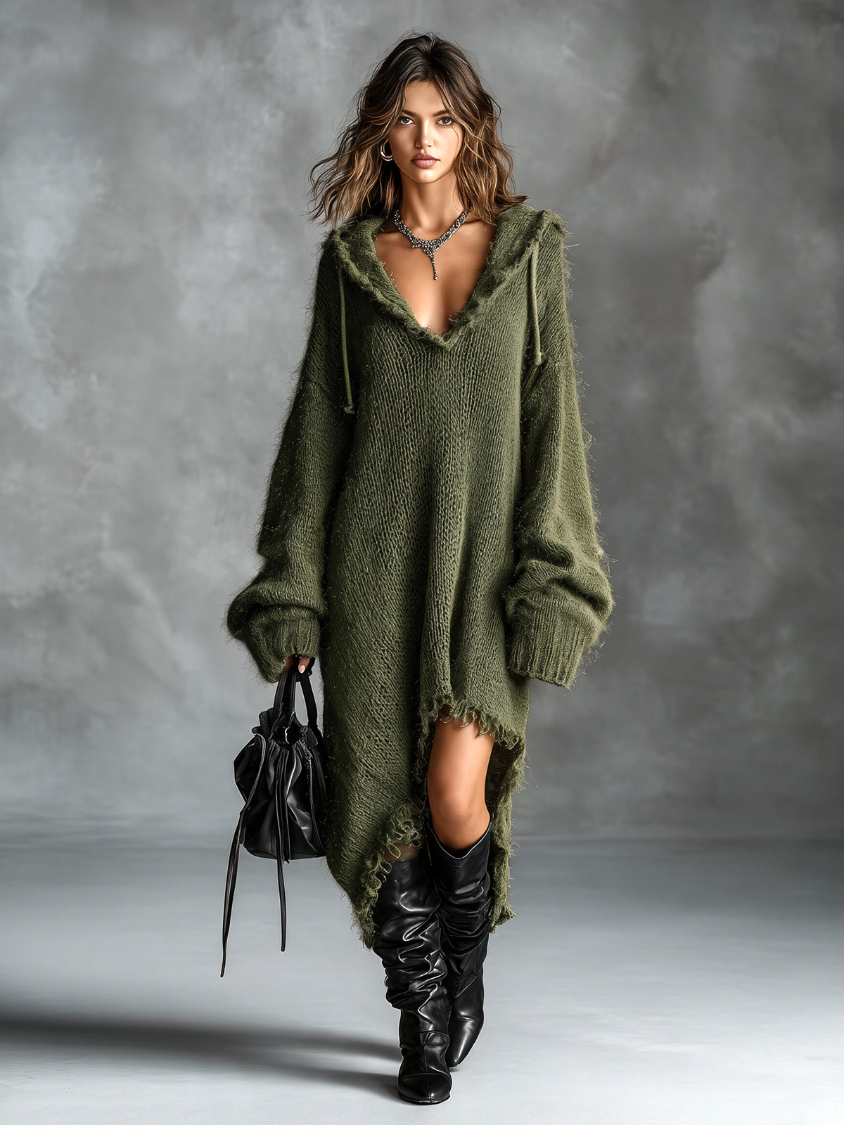 Christina – Hooded Oversized Knit Midi Dress