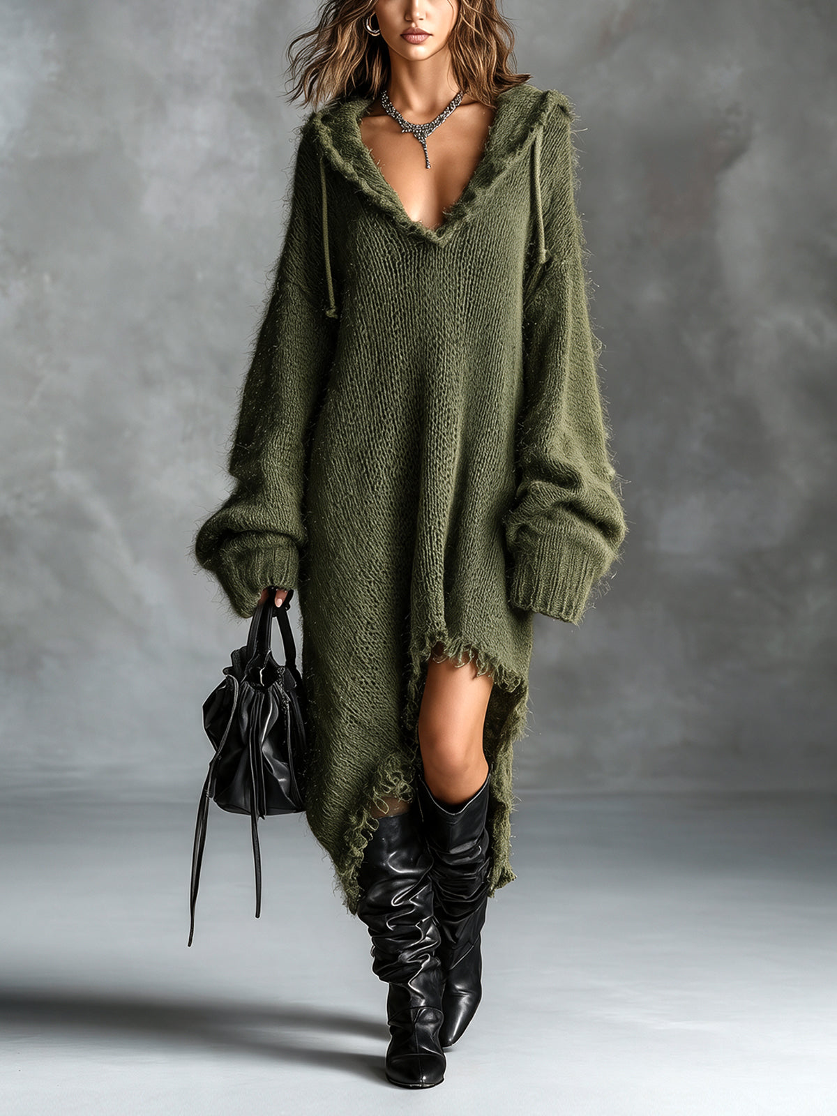 Christina – Hooded Oversized Knit Midi Dress