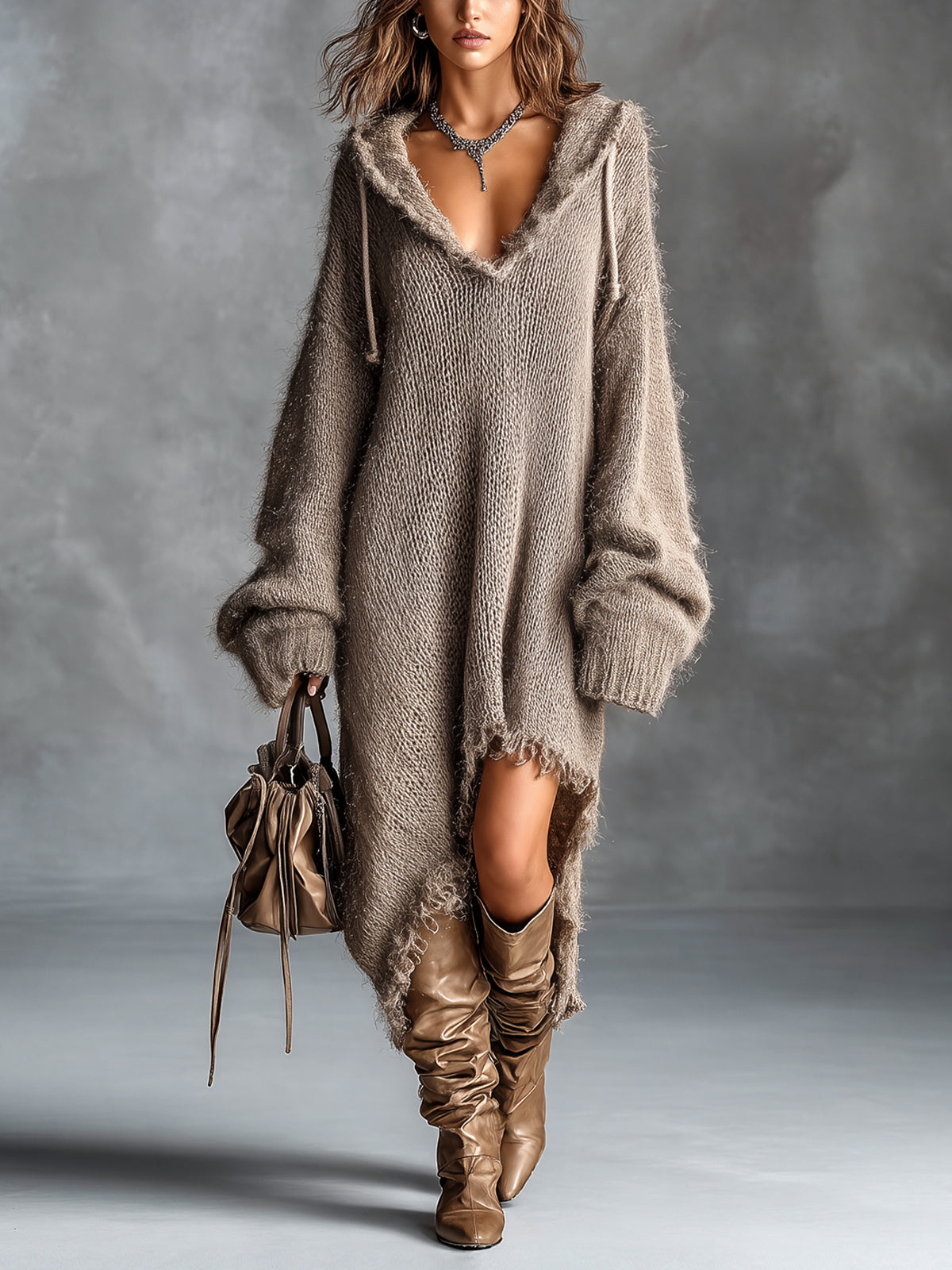 Christina – Hooded Oversized Knit Midi Dress