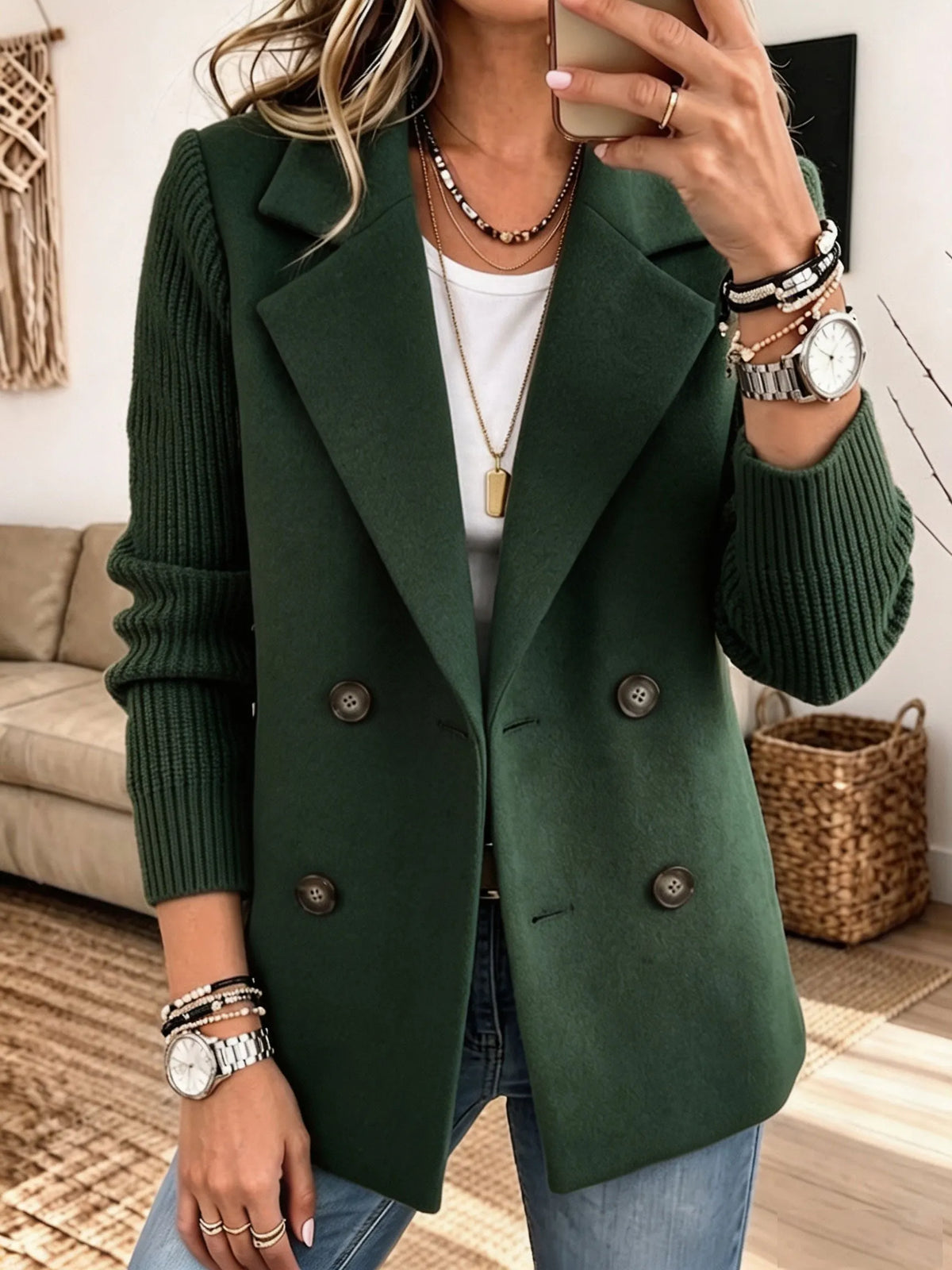 Betty – Double-Breasted Blazer with Ribbed Knit Sleeves