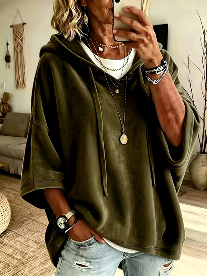 Sylvia – Oversized Velvet-Look Hooded Pullover