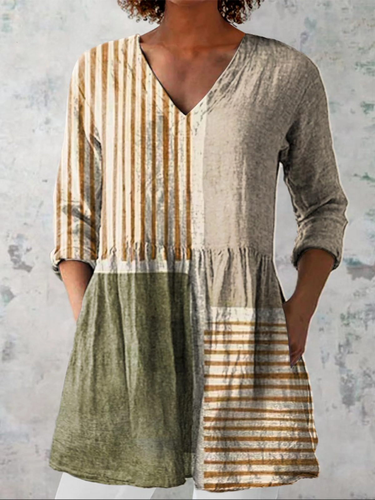Teresa – V-Neck Patchwork Tiered Tunic Top