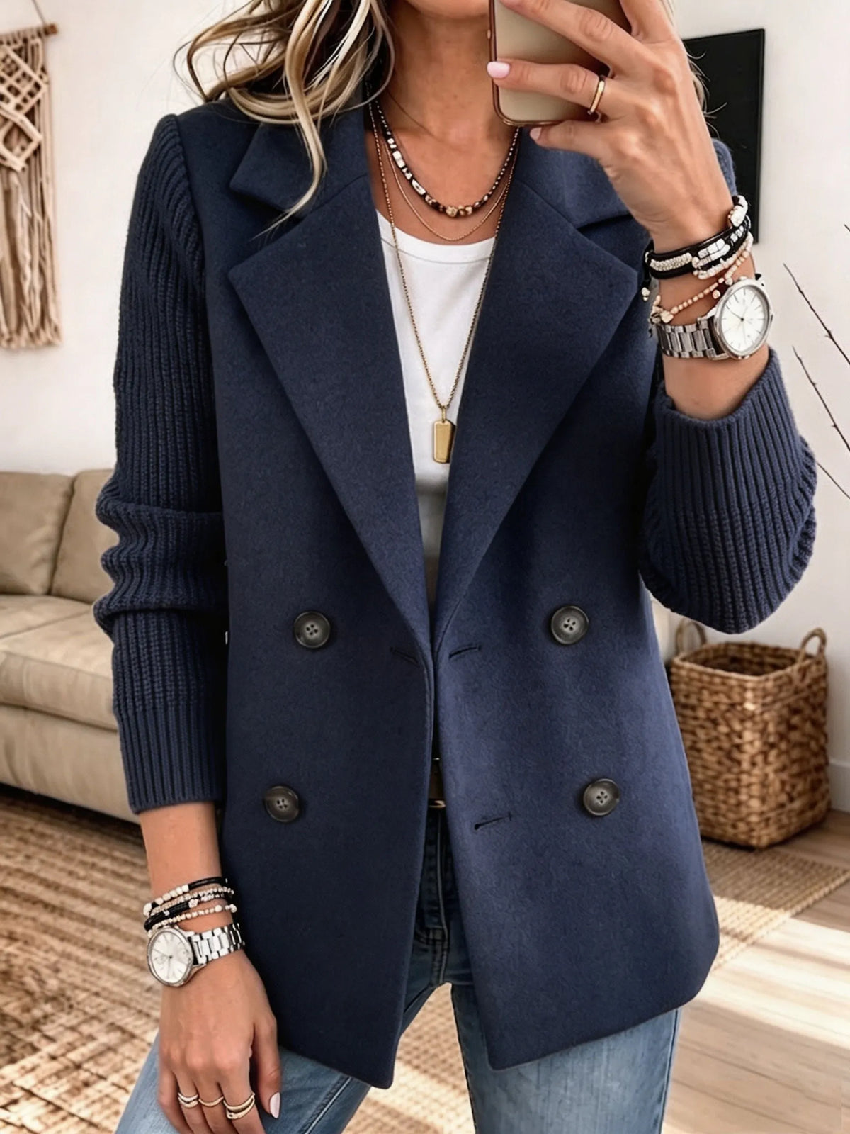 Betty – Double-Breasted Blazer with Ribbed Knit Sleeves
