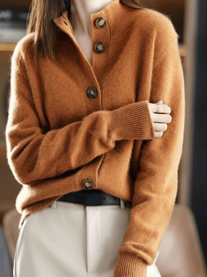 Jacqueline – Button-Front Knit Cardigan