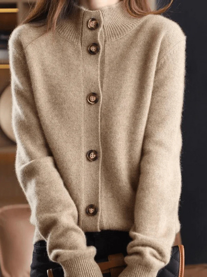 Jacqueline – Button-Front Knit Cardigan