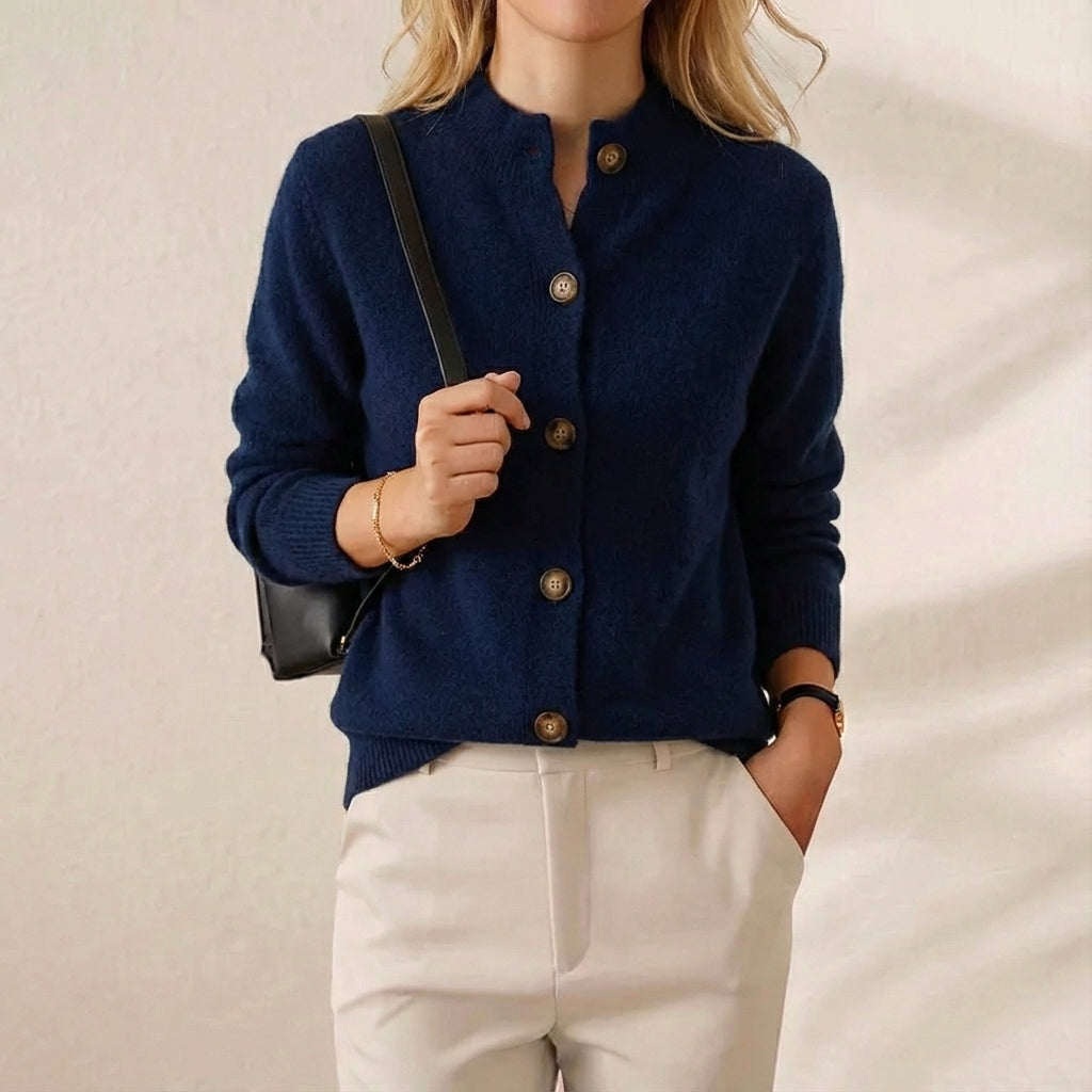 Donna – Button-Up Collared Knit Cardigan