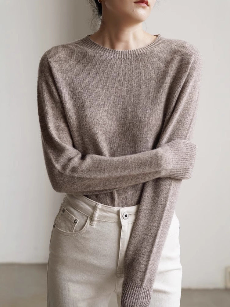 Kim – Soft Knit Pullover Sweater