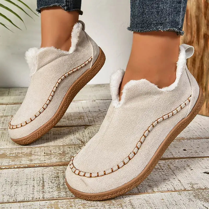 Janet – Fleece-Lined Cushioned Slip-On Shoes
