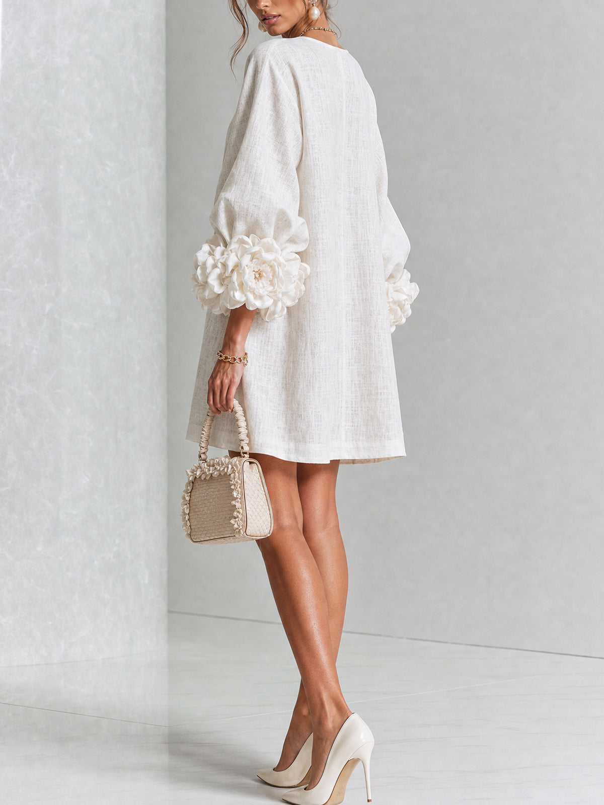Robin – Floral Cuff Button-Front Mini Dress