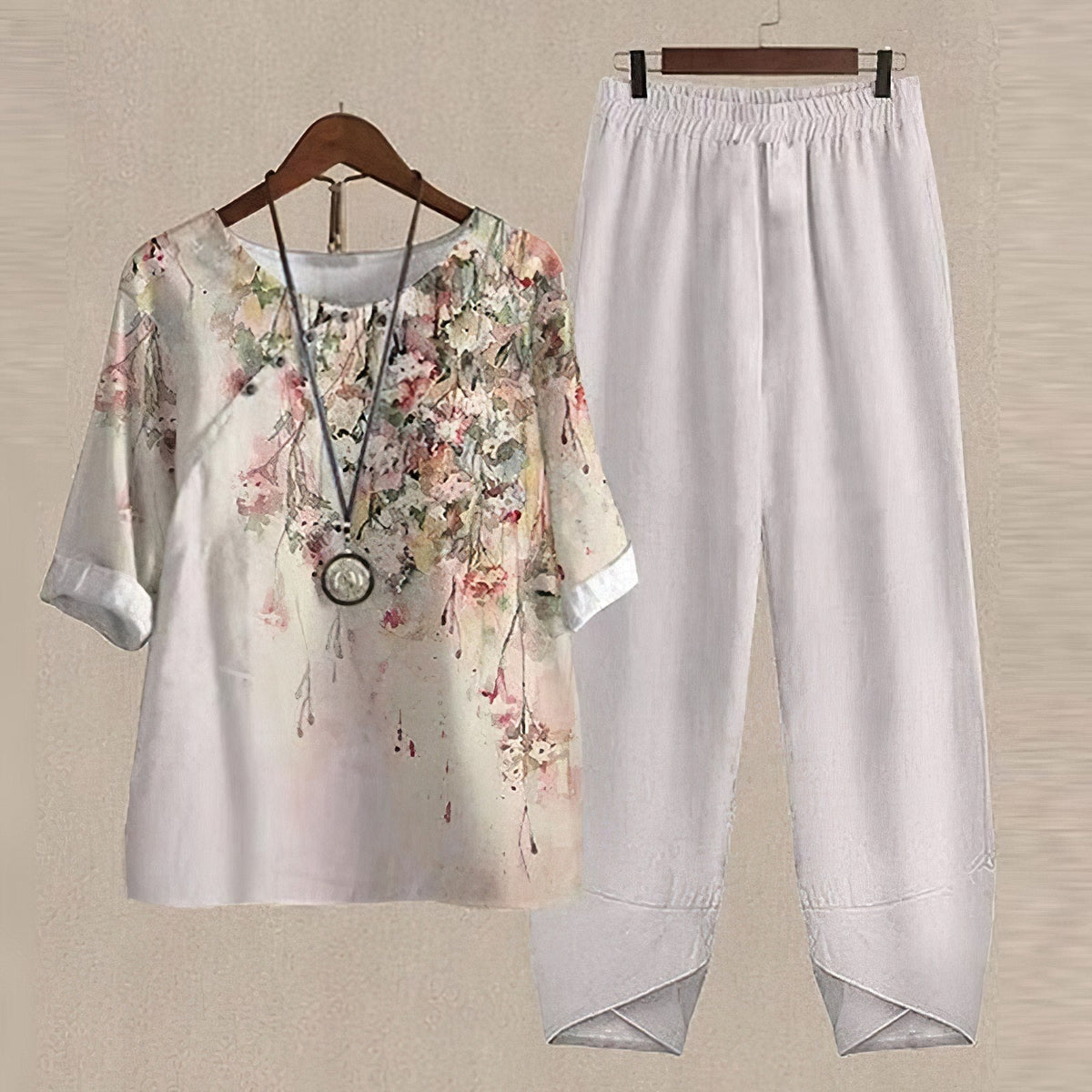 Constance – Butterfly Print Relaxed Two-Piece Set