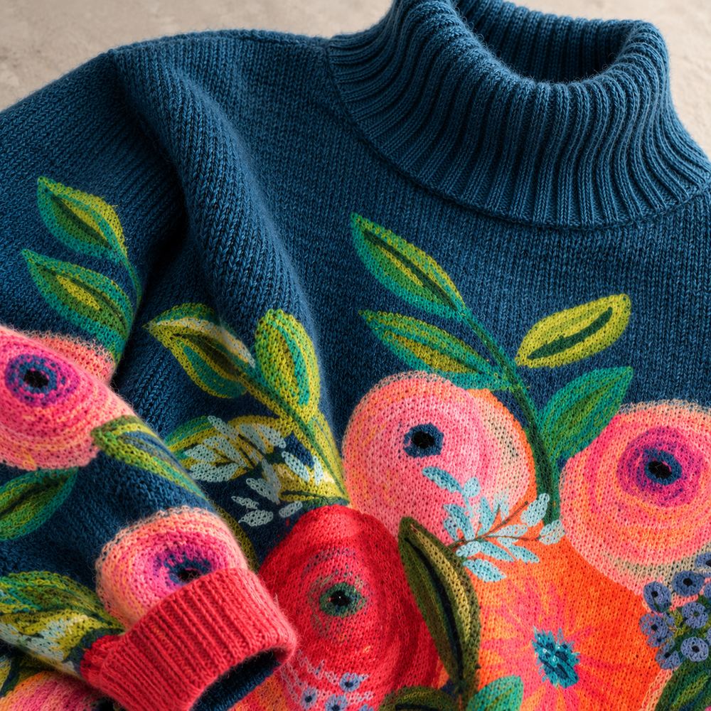 Susan – Floral Print Turtleneck Sweater