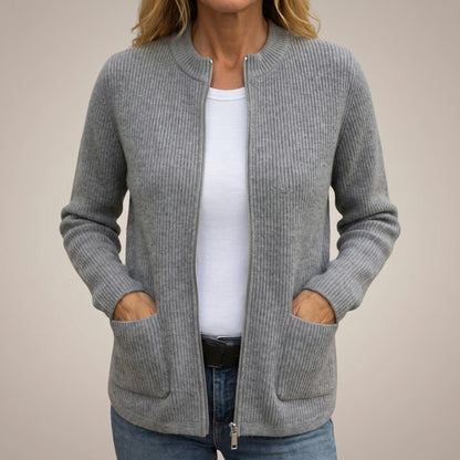 Rita – Ribbed Zip-Up Cardigan with Deep Pockets