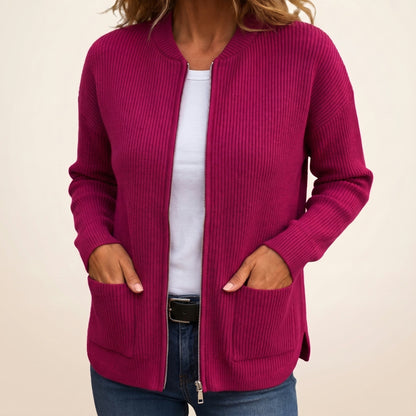 Rita – Ribbed Zip-Up Cardigan with Deep Pockets