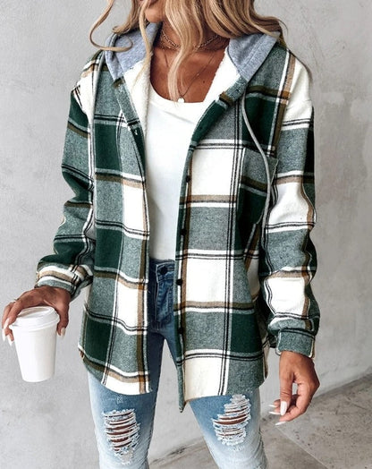 Evelyn – Plaid Hooded Flannel-Look Jacket