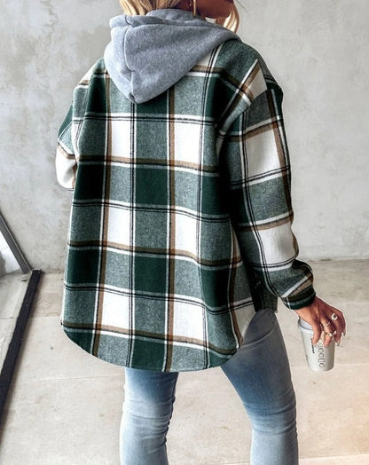Evelyn – Plaid Hooded Flannel-Look Jacket